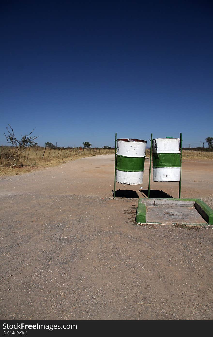 A typical namibian rest area along one of the many gravel roads you can follow. A typical namibian rest area along one of the many gravel roads you can follow.