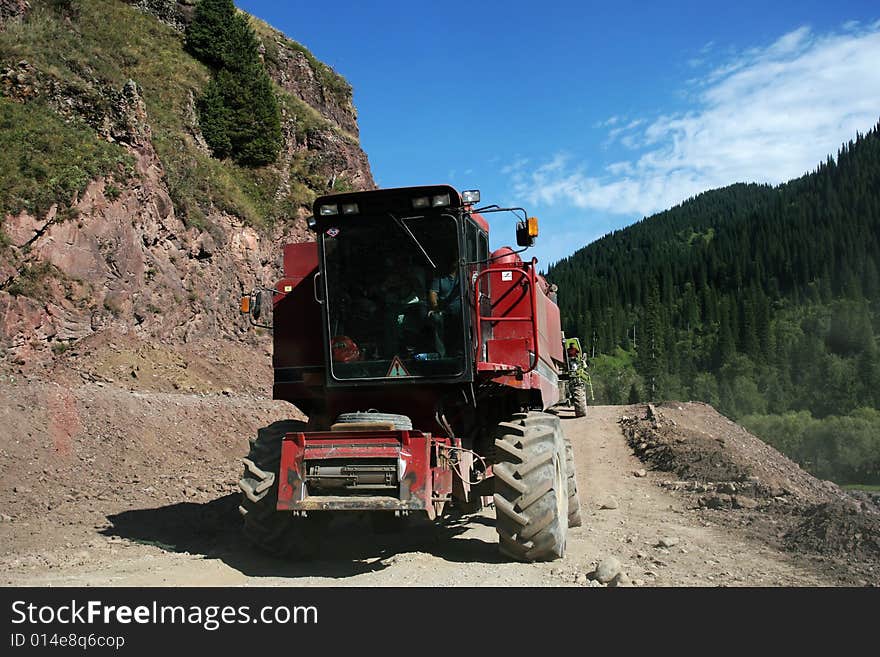 Heavy duty on the road of sinkiang china .