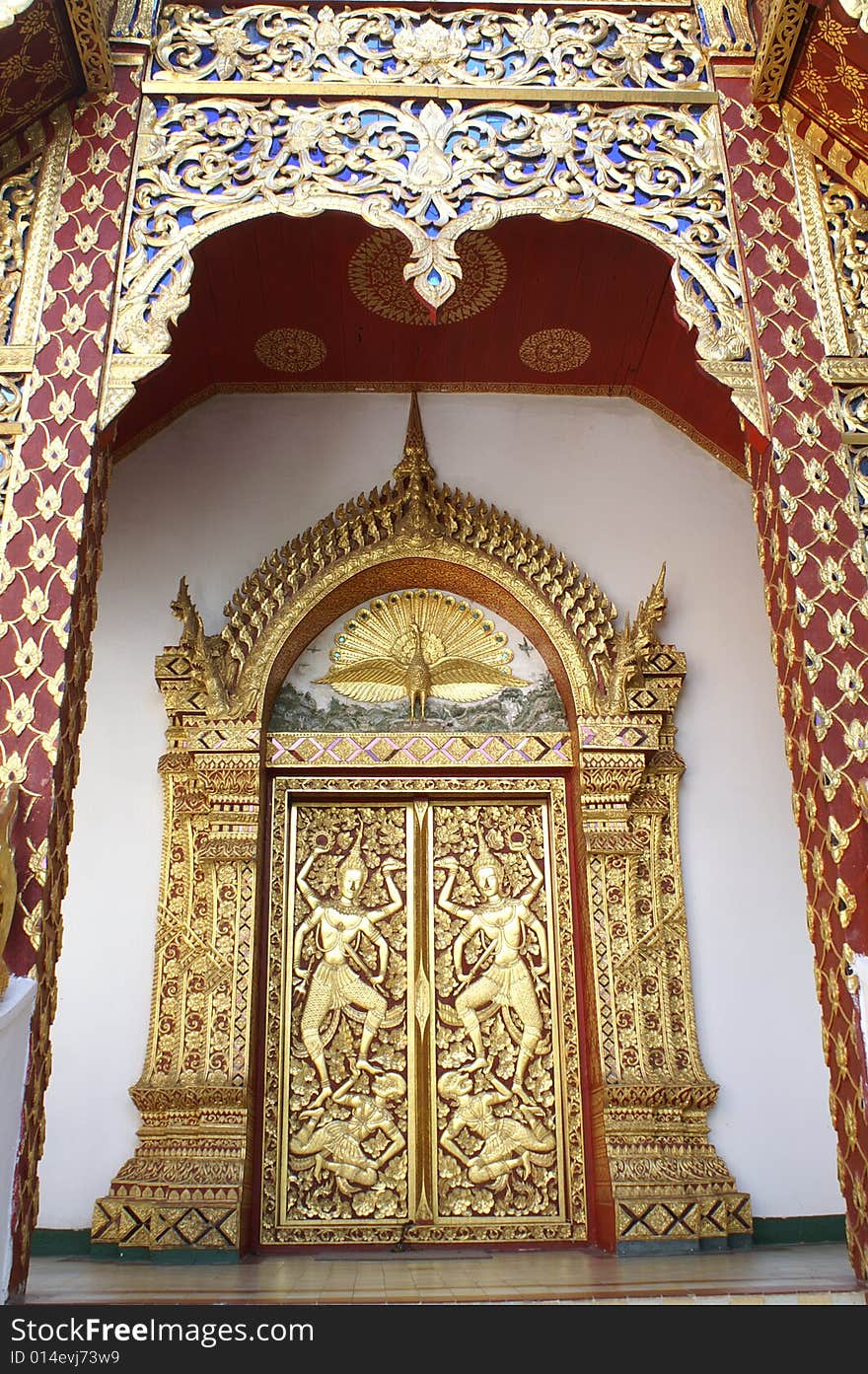 Golden entrance Temple in Chiang Mai