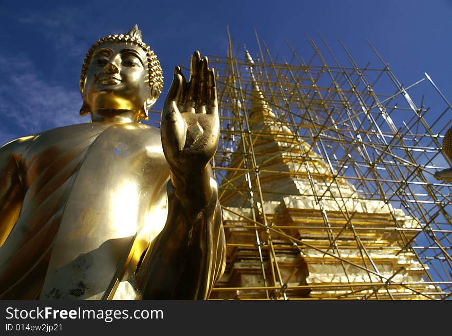 Golden Buddha image and Pagoda