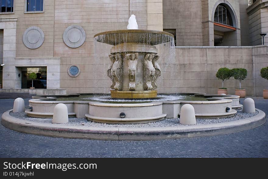 Found in the center of a traffic calming zone, adjacent to the main entrance of the Michael Angelo Hotel, Sandton, South Africa. Found in the center of a traffic calming zone, adjacent to the main entrance of the Michael Angelo Hotel, Sandton, South Africa.