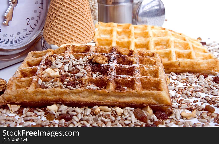 Waffles from integral wholegrain and integral wholegrain separately