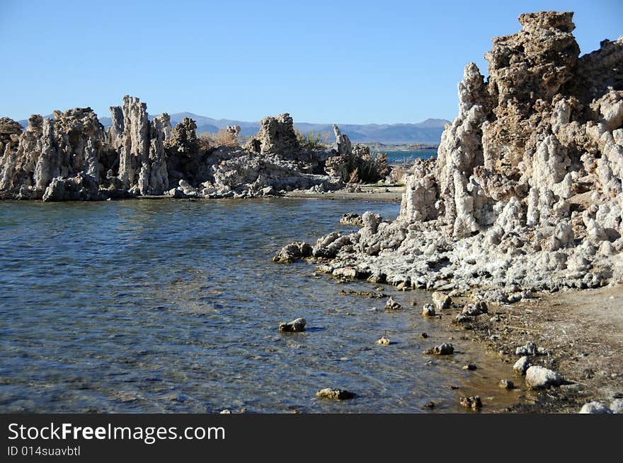 Mono lake