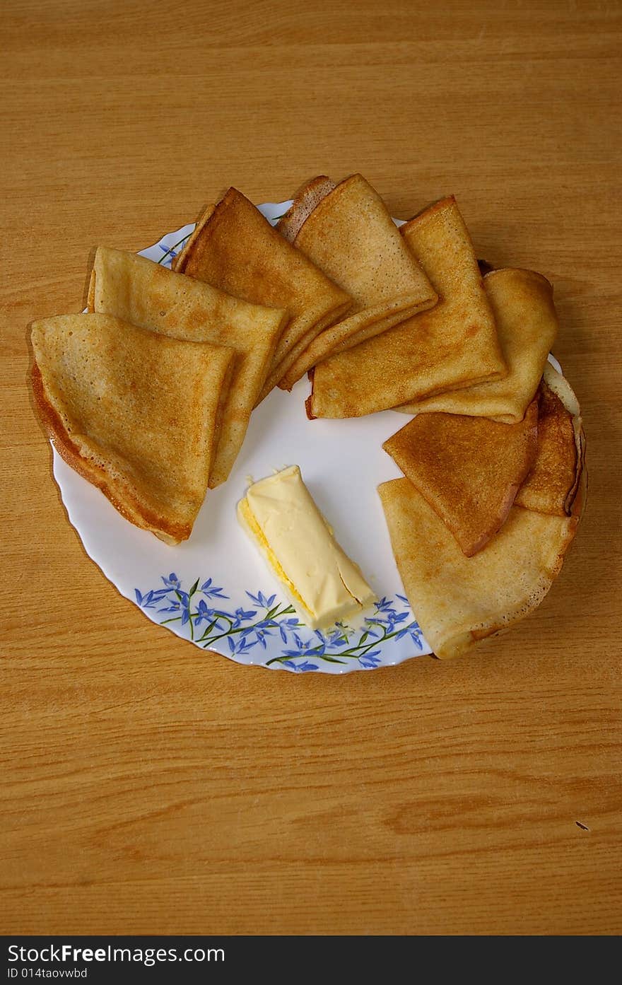 The Russian pancakes with butter