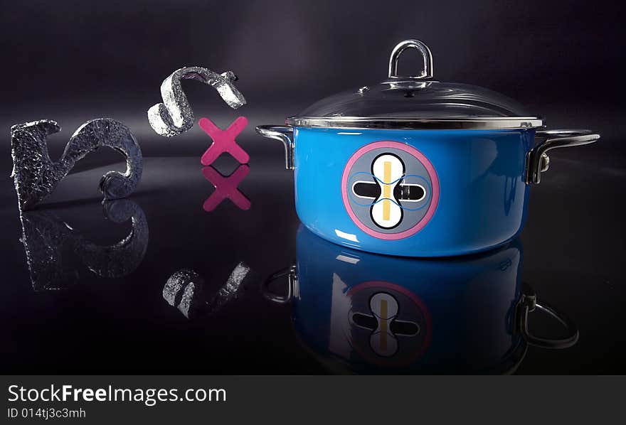 Studio photo of pot from Metalac Company Serbia. Designed by world famous designer Karim Rashid. Studio photo of pot from Metalac Company Serbia. Designed by world famous designer Karim Rashid.