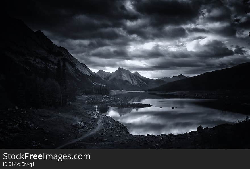 Medicine Lake, Jasper National Park,