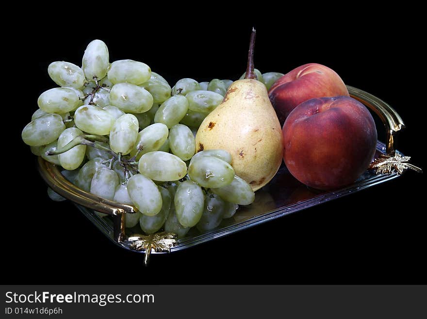 Peach, grapes and pear on tray (light brush)