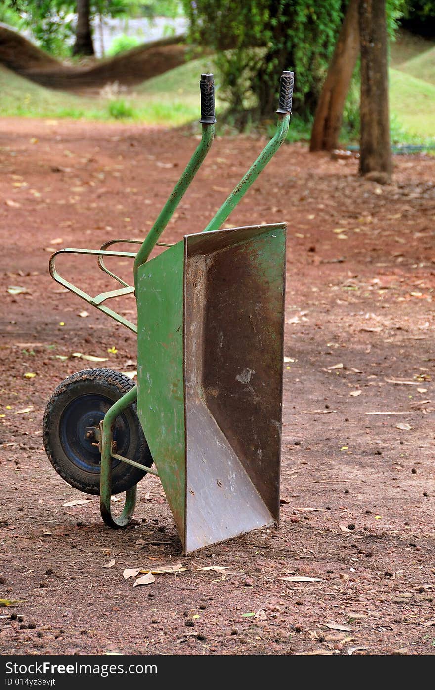 A Construction Trolley vertical position