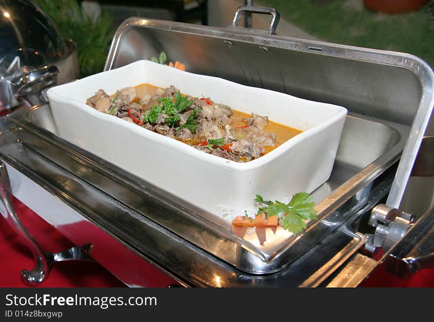 Food in chafing dish