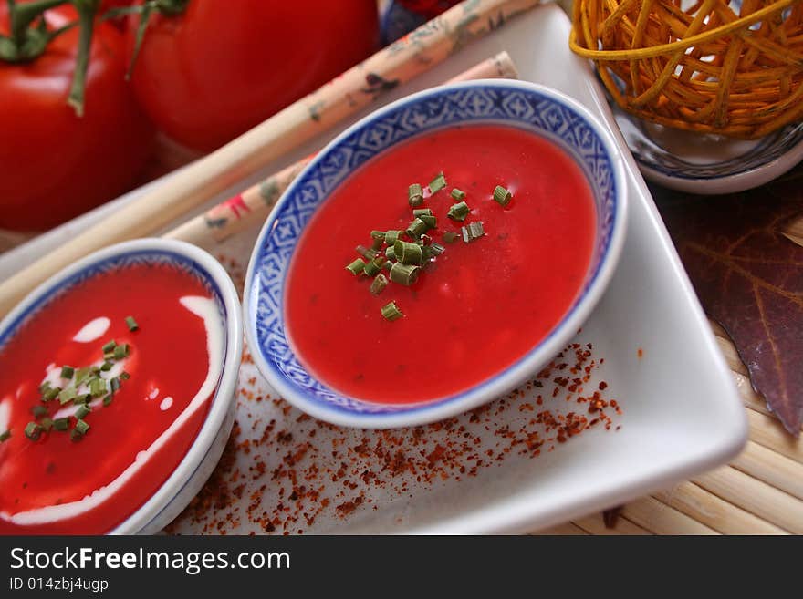 A fresh soup of tomatoes with some spices