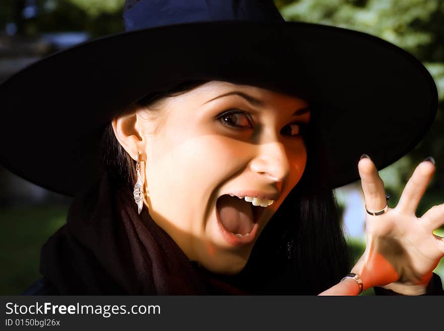 Screaming Witch In Hat