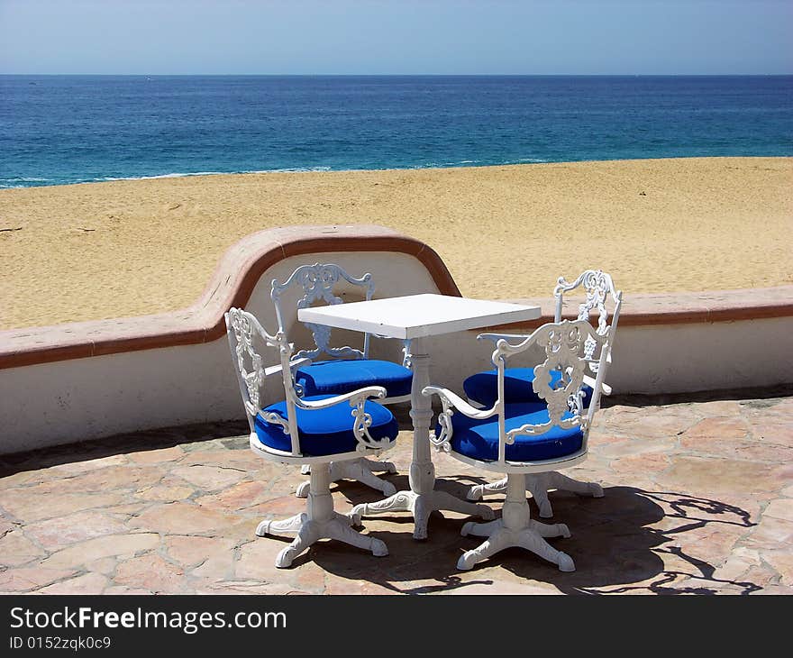 Dining On Lovers  Beach