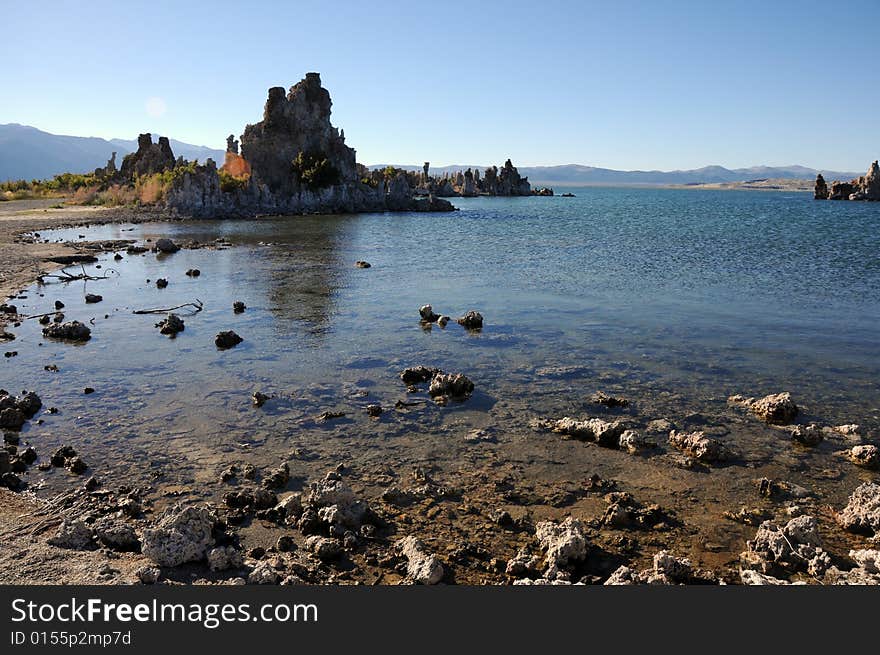 Mono lake