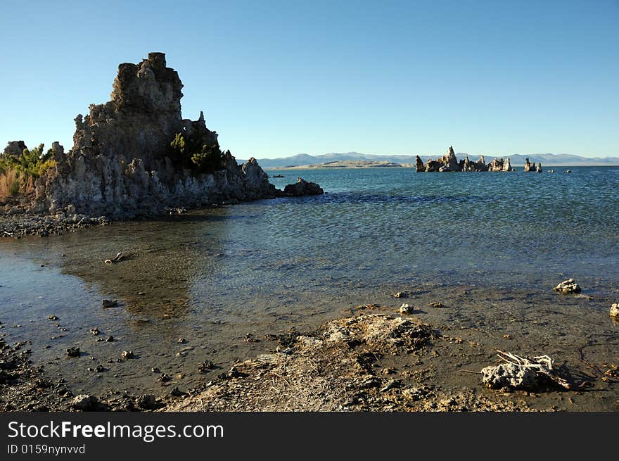 Mono lake