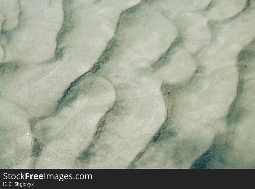 Natural patterns in the sand