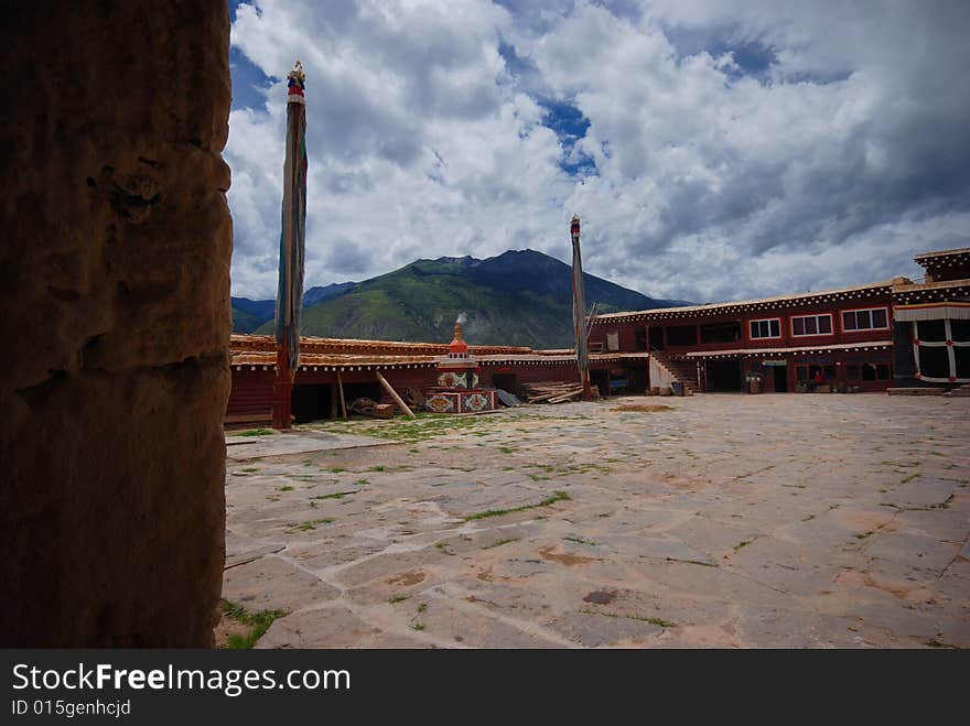 Tibet s temples