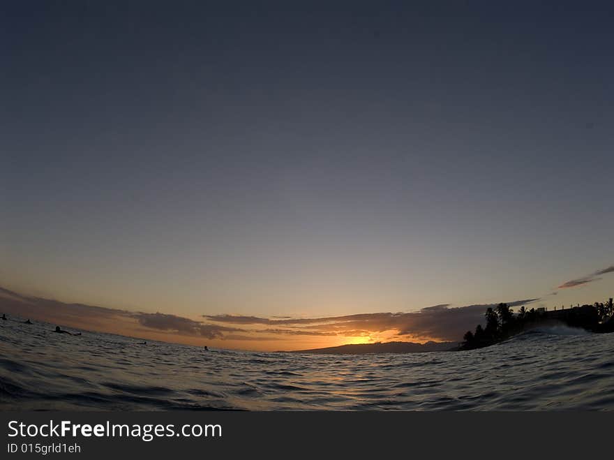 A beautiful sunset in Oahu, Hawaii. A beautiful sunset in Oahu, Hawaii