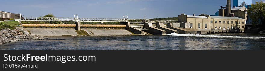 Mississippi Dam Panorama