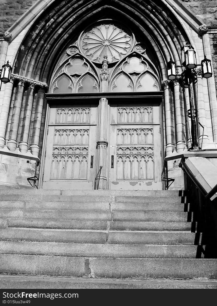 Church doors B/W