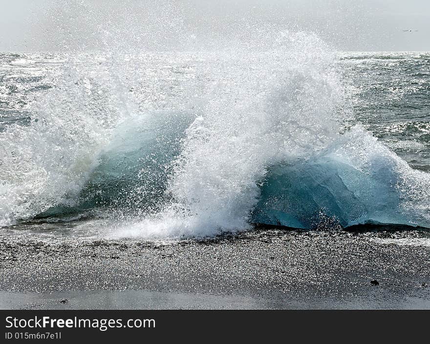 Ice floes on the beach