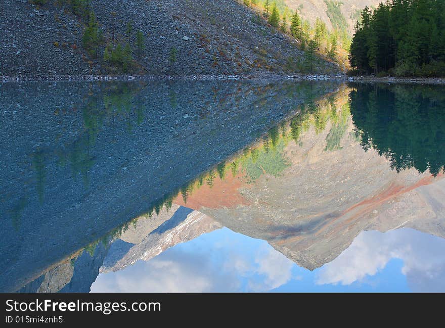 Morning reflections – natural mirrow of the lake