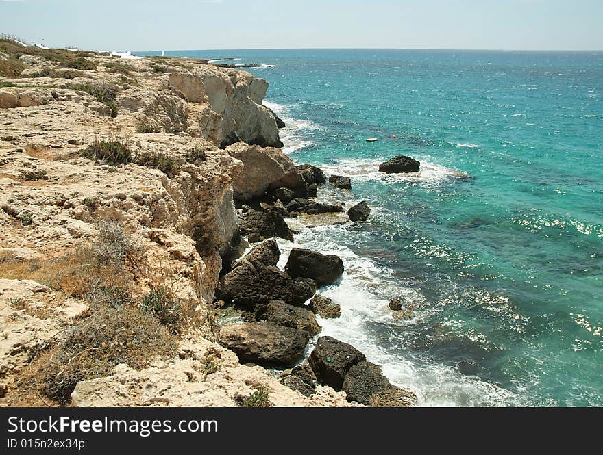 Steep bank of ocean