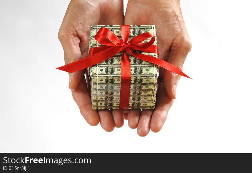 Expensive gift which is cover by 100 dollar