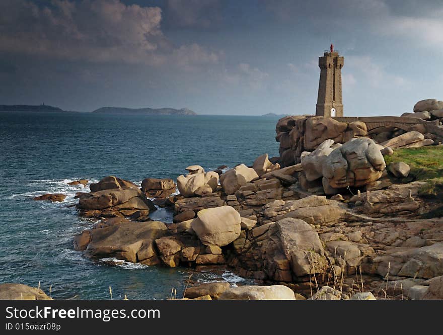 The lighthouse on the coast of ocean