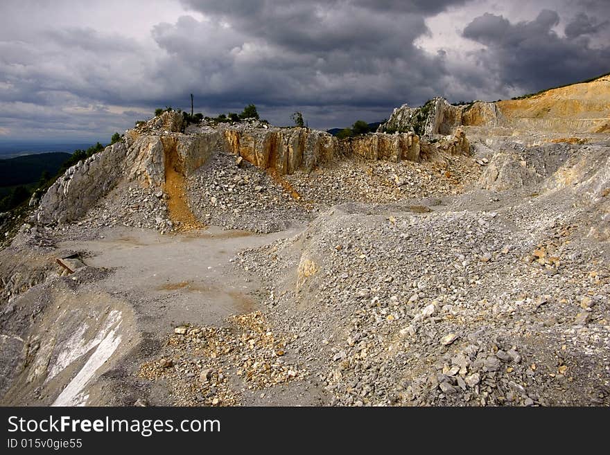 Very deep mine with layers in the rock strata. Very deep mine with layers in the rock strata