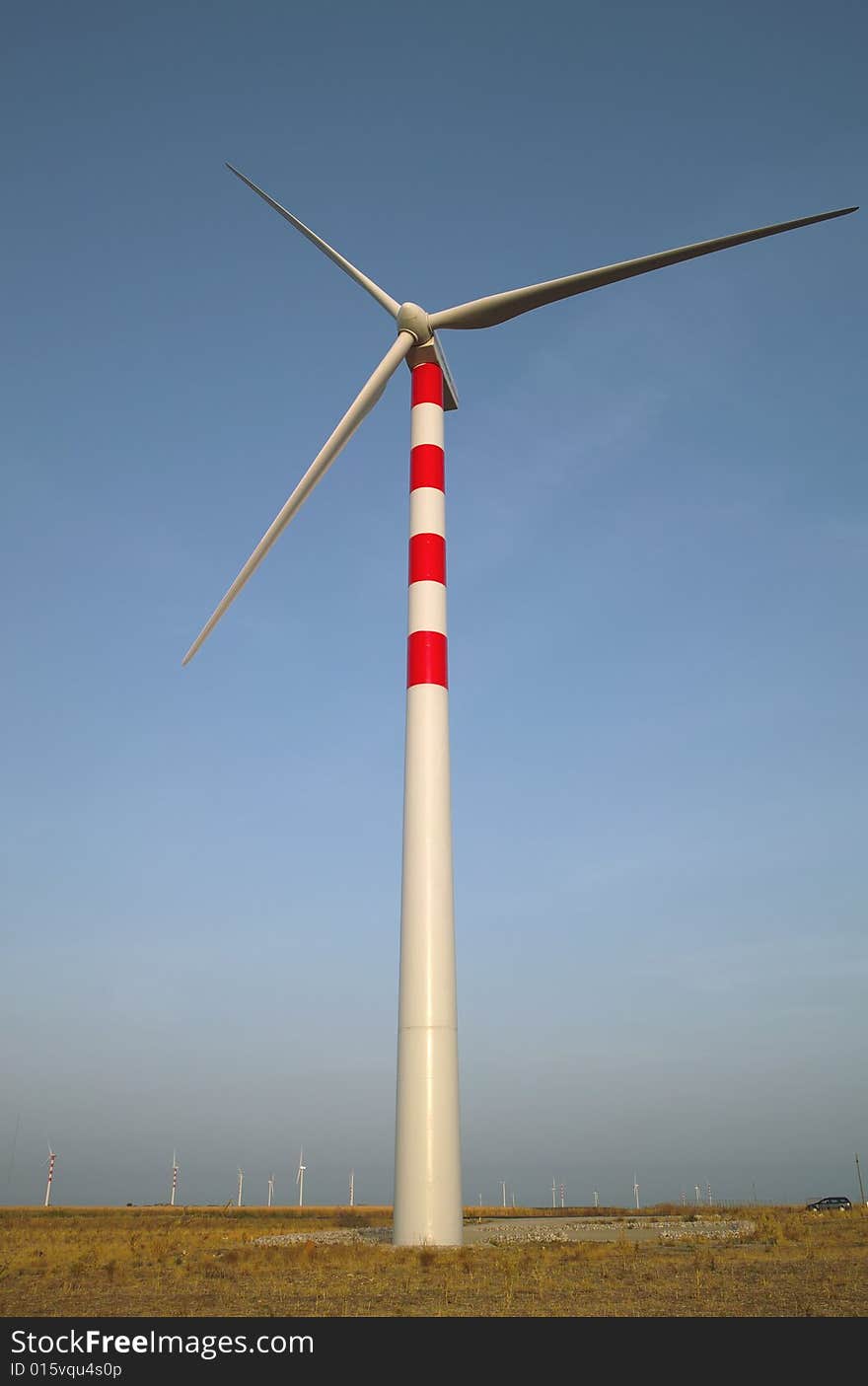 Wind turbine for clean energy