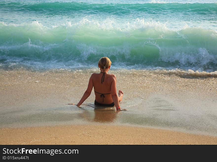 Girl and sea.