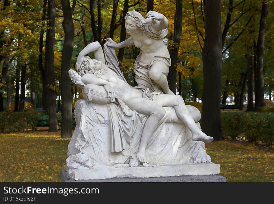 Sculpture the Cupid and Psiheja in the Summer garden of St.-Petersburg