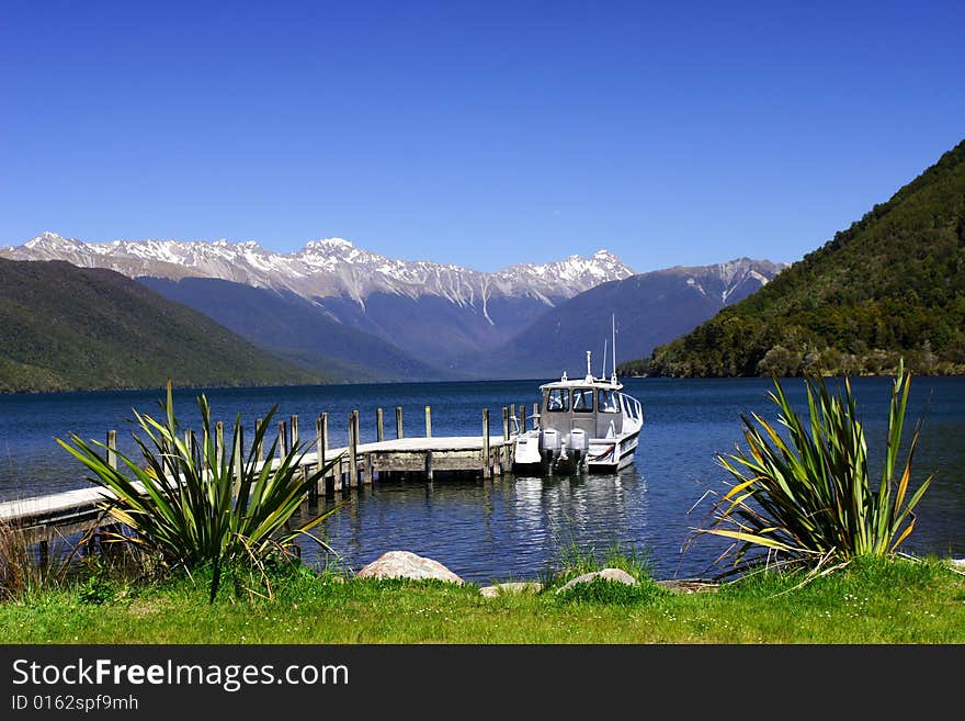 Picture was taken by Lake Rotoroa, Nelson Lake National Park, New Zealand in Nov 2007,