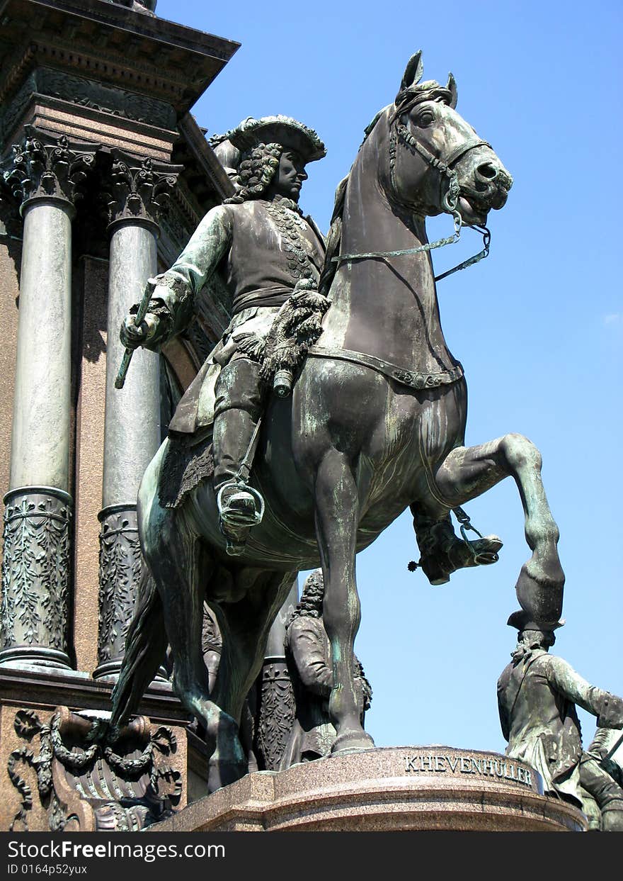 Vienna - bronze horse statue