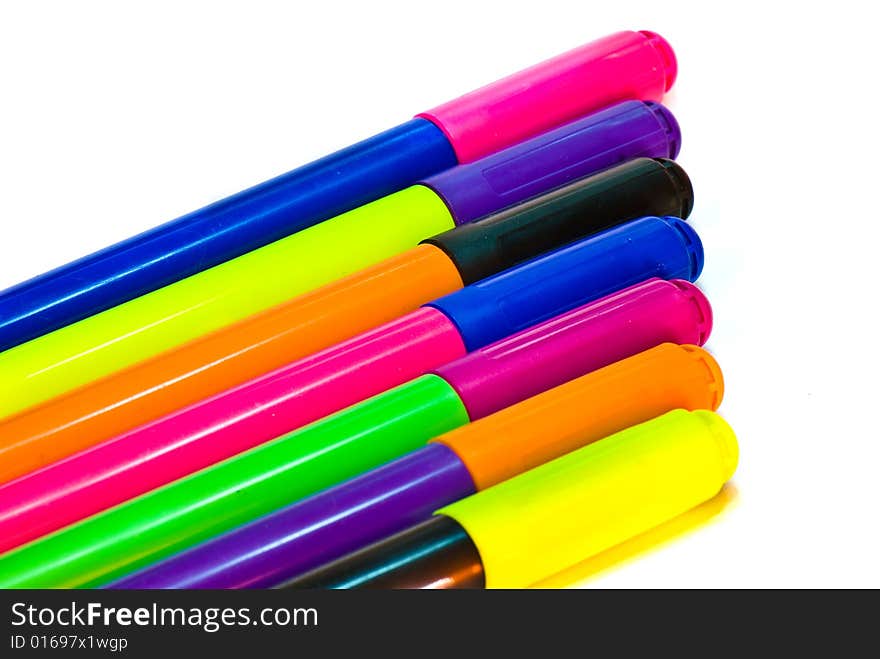 Varicoloured markers