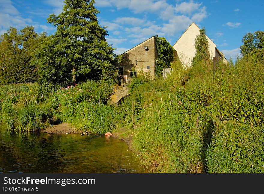 Houses on  the Avon river