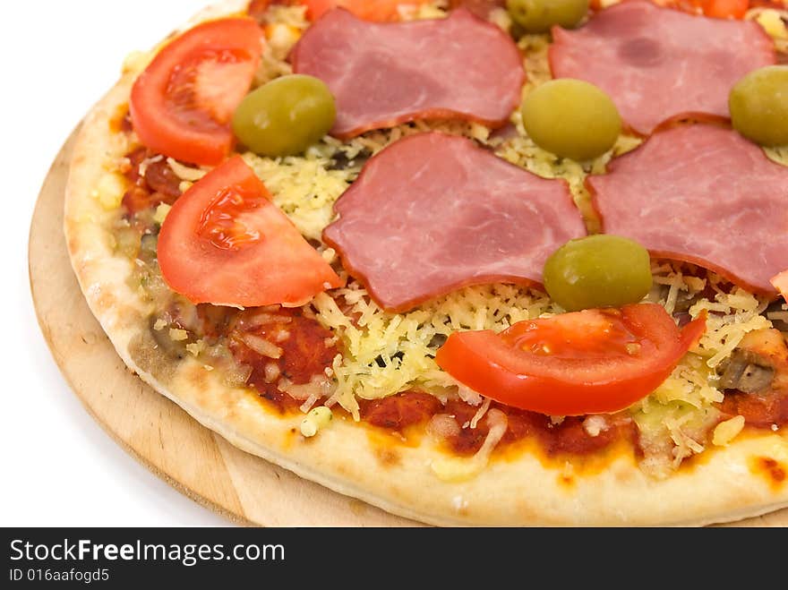 Supreme Pizza with Salami,Olives,Cheese,mushrooms