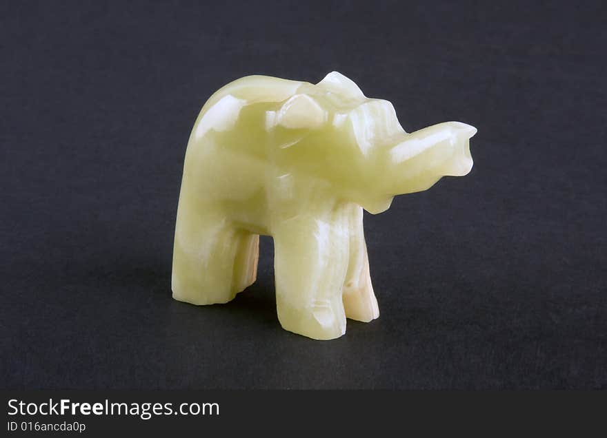 Onyx elephant