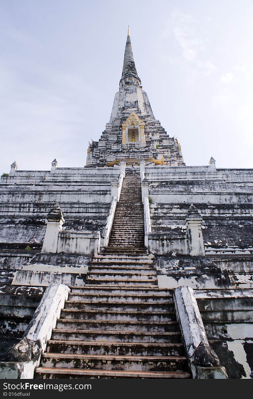 Religious thai monument