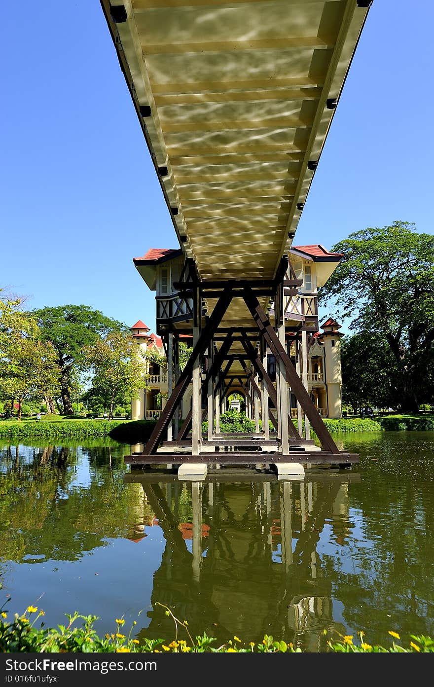 Beautiful Palace at Nakornphatom Thailand.