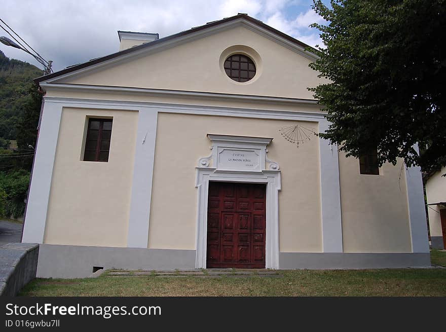 A protestant church with a garden