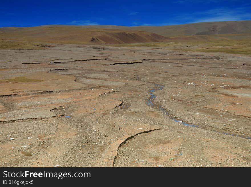 China s Tibet beauty of the Hoh Xil no man s land