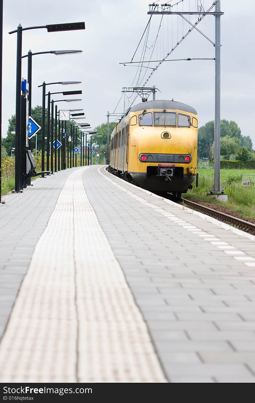 Train ariving at the train station