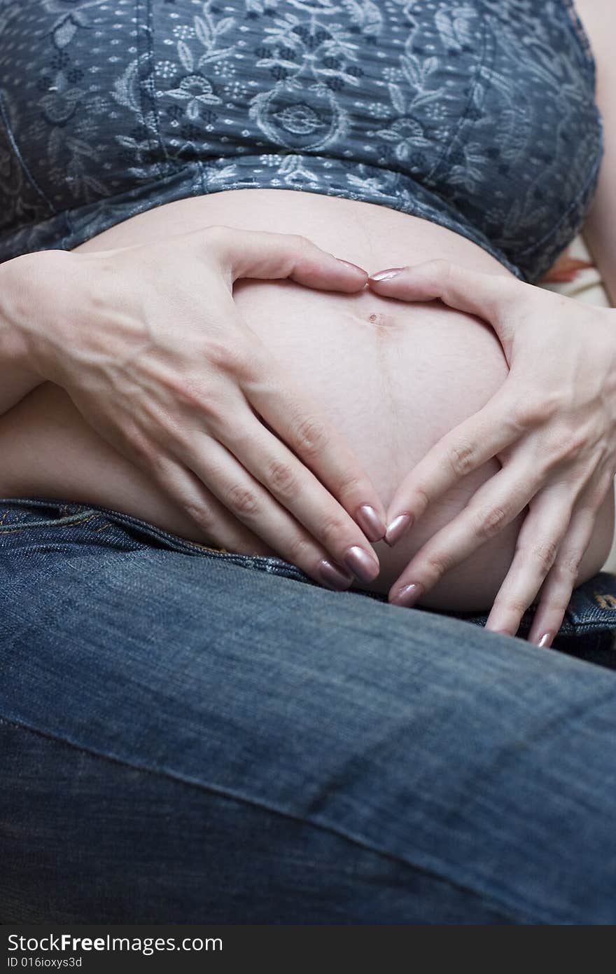 Close up of a pregnant woman's belly