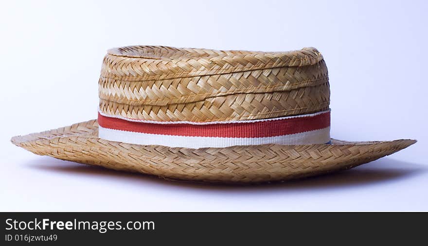 A hat mostly used in summer, at the beach, with the colors of the Dutch flag