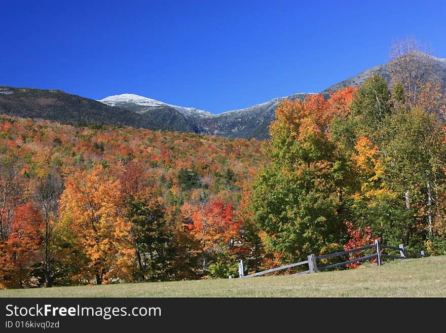 Mount Washington in fall with snow