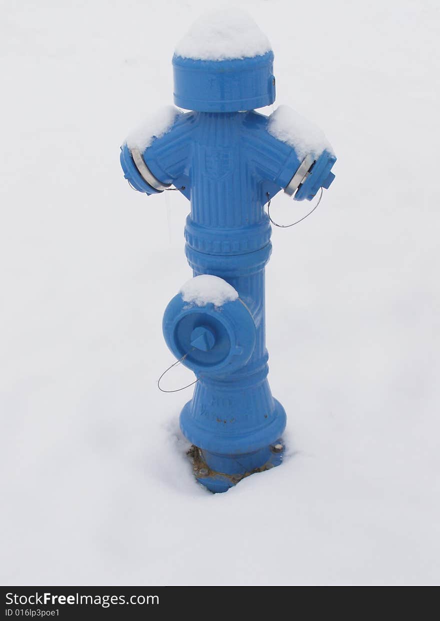 Fire hydrant in winter