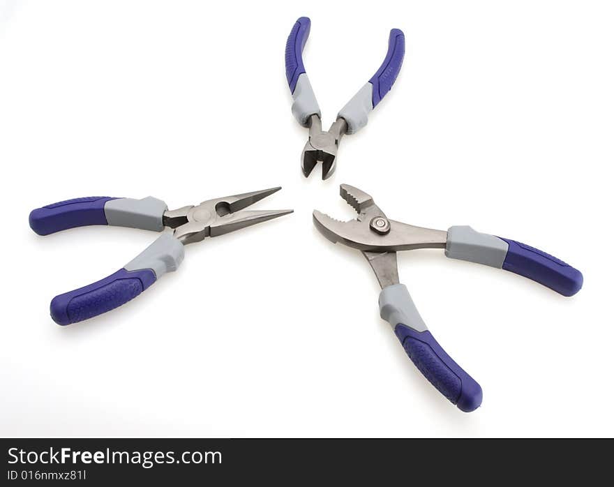 Cross cutter needle nose pliers and pliers. Cross cutter needle nose pliers and pliers