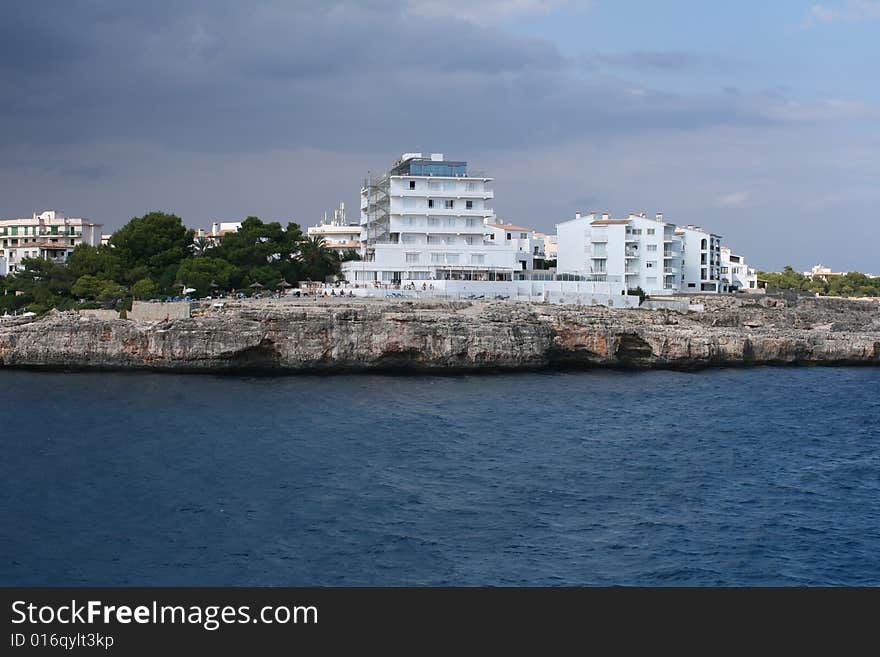 Hotels near the sea