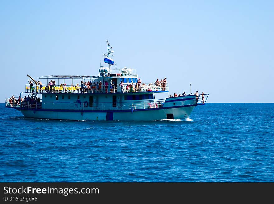 Promenade motor ships during navigation on the high seas